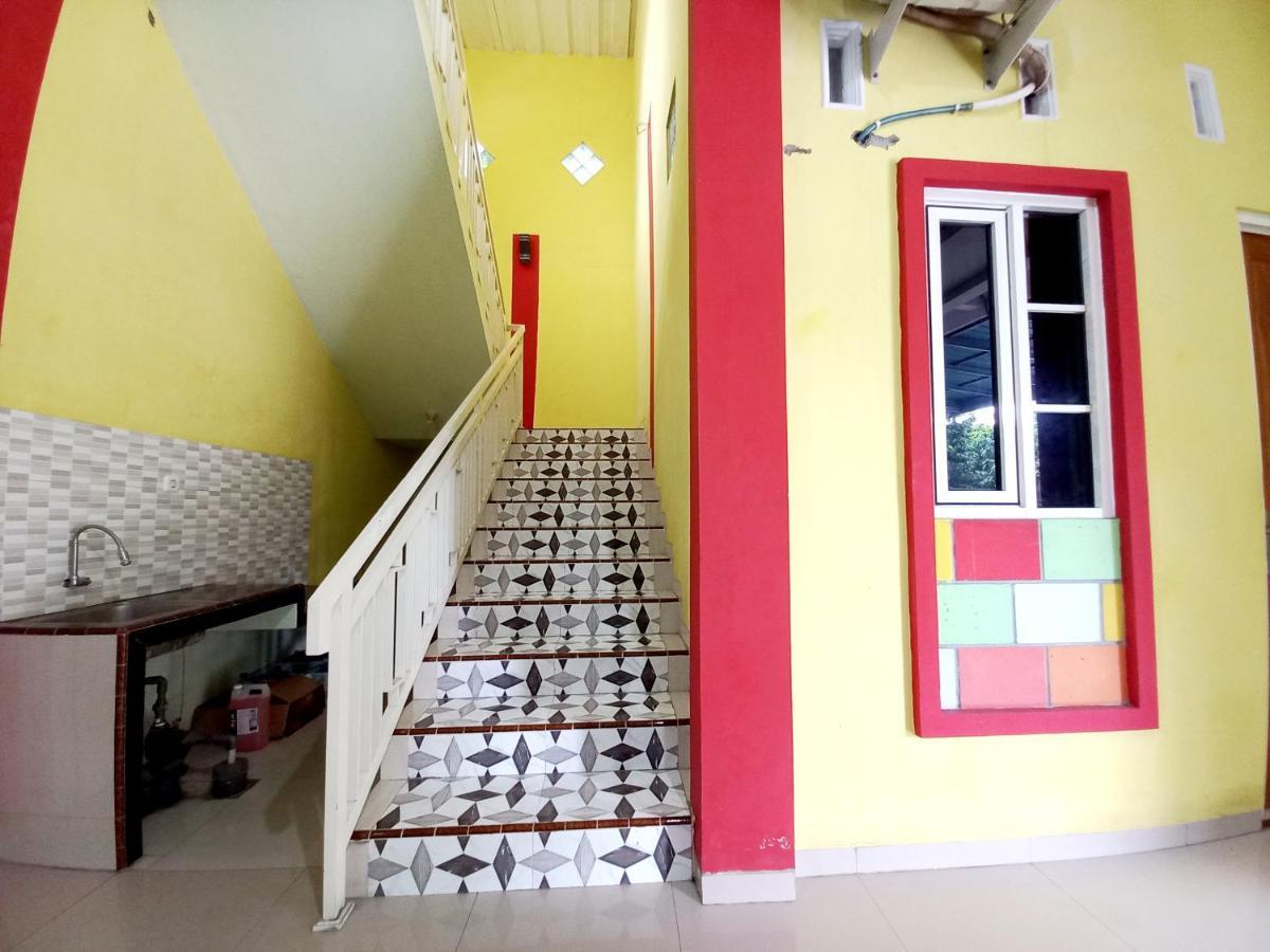 מלון Harmony House Syariah Near Alun Alun Pati Mitra Reddoorz מראה חיצוני תמונה